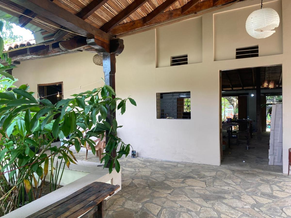 Hostal Casa Abierta León 외부 사진